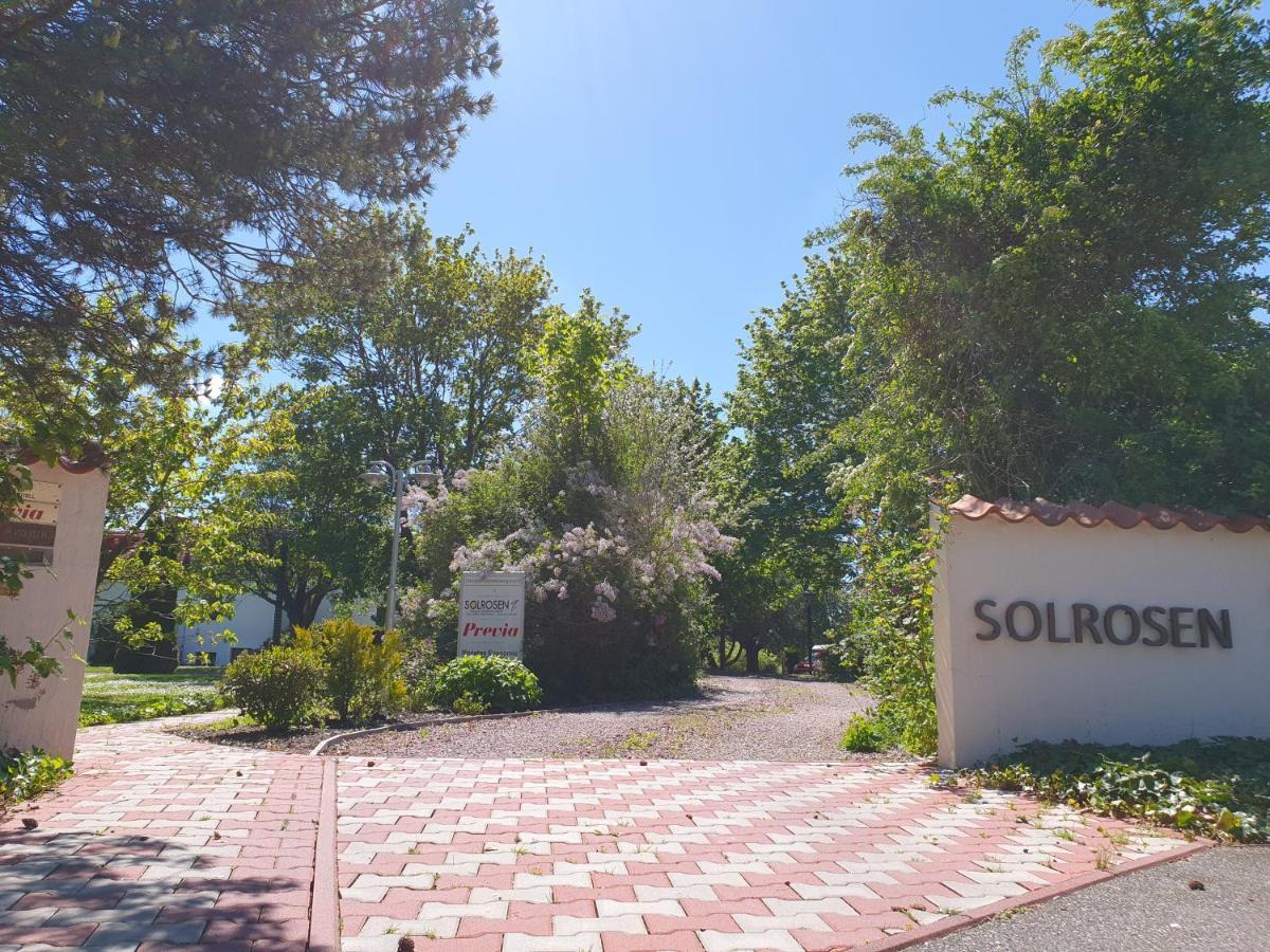 Laegenhet Thujan, Solrosen I Simrishamn-Oesterlen Exterior photo
